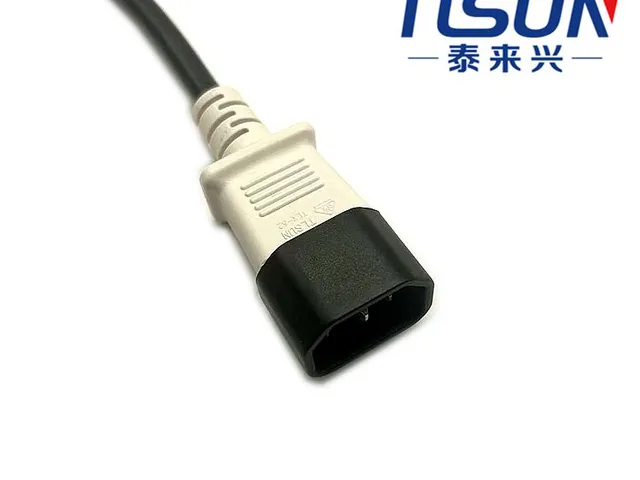 品字尾公插直头